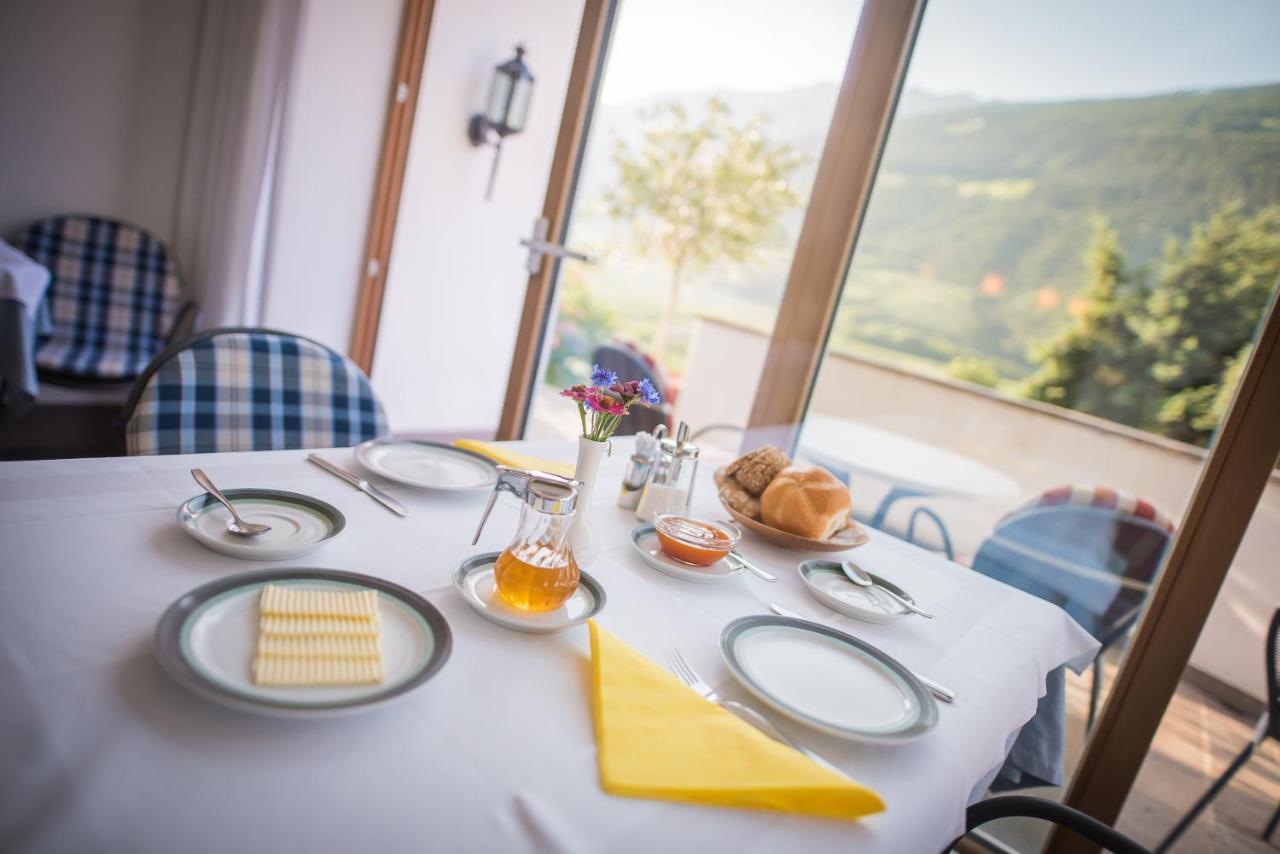 Pension Apartments Pardell Кастельбелло Экстерьер фото